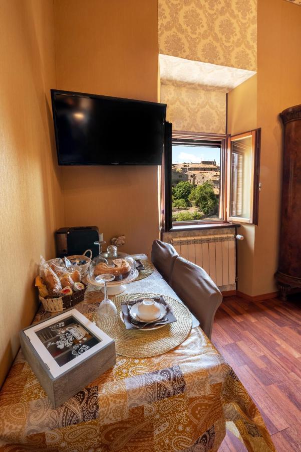 Alloggio Turistico "L'Incontro" 6 维泰博 外观 照片